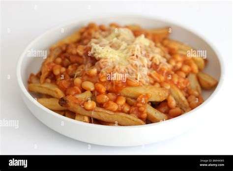 Baked Beans Cheese and Chips Stock Photo - Alamy