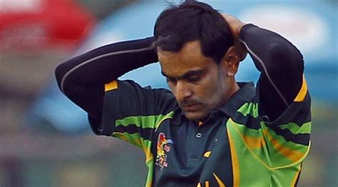 Mohammad Hafeez suspended again from bowling - Behtareen