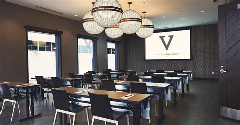 Hotel Vandivort's V2 Concept is Bringing More Glamour to Downtown