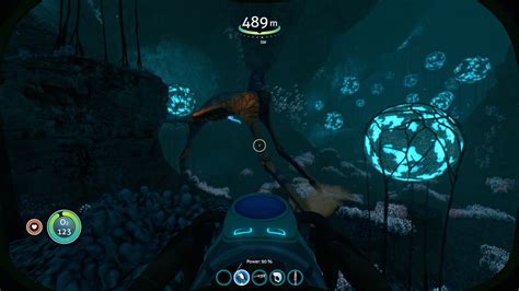 [No spoilers] Sea Treader Leviathan fell into the Deep Grand Reef : subnautica