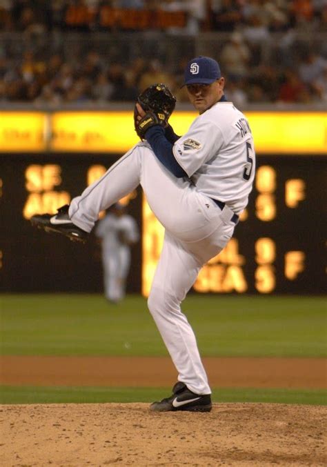 Trevor Hoffman, San Diego Padres, Closer. | San diego padres baseball, Padres baseball, No ...