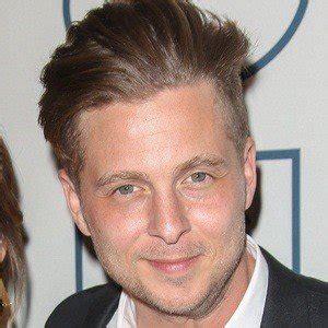 Ryan Tedder (Pop Singer) - Age, Birthday, Bio, Facts, Family, Net Worth, Height & More ...