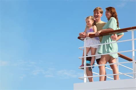 8 Essential Tips for Planning a Family Cruise | Thrifty Momma Ramblings