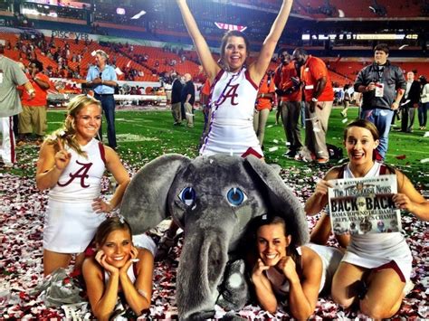 Alabama cheerleaders and mascot For Great Sports Stories and Funny ...