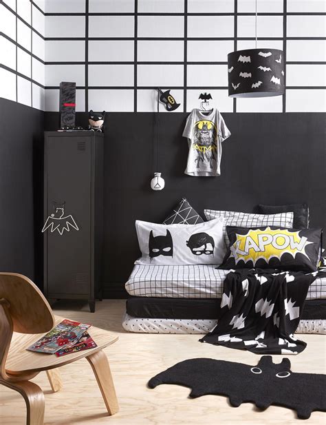 A Batman-themed kid's room for the win - Your Home and Garden | Themed kids room, Batman themed ...