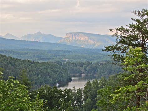 NC Weekend Getaways- Hiking, Kayaking, Camping ; Dining Tips for the NC Mountains and the Coast ...