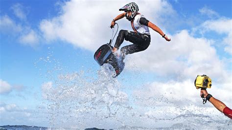 JetSurf Power Surf Boards | ToysForBigBoys.com