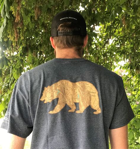 Men's Griz T-Shirt - Grizzly bear conservation and protection