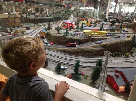 National Toy Train Museum, Strasburg, PA - Frugal Lancaster