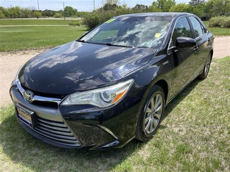 Used Toyota Camry Hybrid for Sale (with Photos) - CarGurus