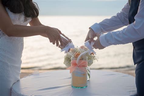 Plan the Perfect Wedding Sand Ceremony