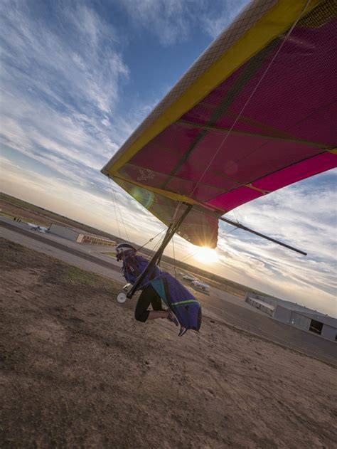 How Hang Gliding Mirrors Life - Kitty Hawk Kites Blog