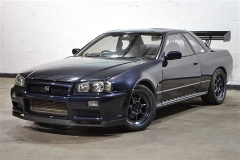 1992 NISSAN SKYLINE GTR R32-4 - Montu Motors