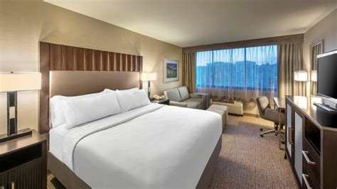 Holiday Inn Denver Lakewood Hotel (Lakewood (CO)) - Deals, Photos & Reviews