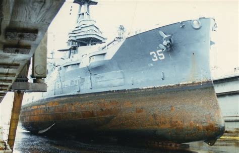 USS Texas BB-35 in Dry Dock 1988 | Bear Wolfgang | Flickr