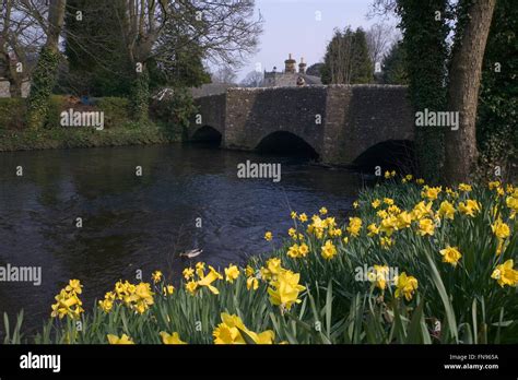 Ashford in the water bridge Derbyshire Peak District Stock Photo - Alamy