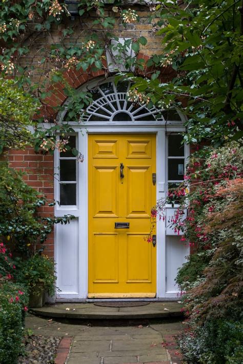 21 Brick House Yellow Front Door Ideas