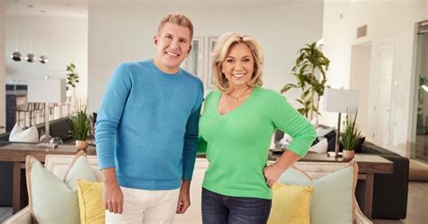 Todd & Julie Chrisley Sentenced For Bank Fraud & Tax Evasion