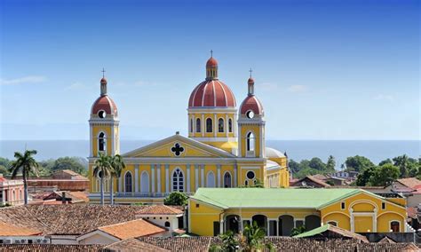 Granada, Nicaragua Travel Itineraries and Places to Stay