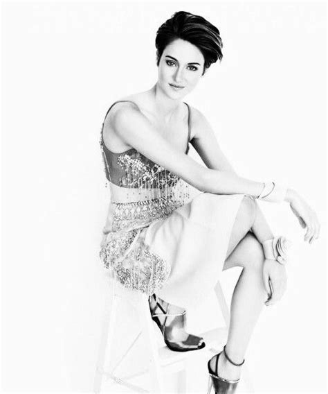 Shailene Woodley | Actresses, Wedding dresses, Shailene