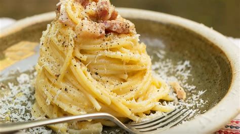 Jamie Oliver Easy Carbonara Recipe | Deporecipe.co