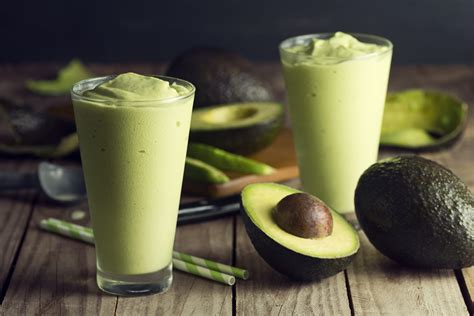 Easy Avocado Smoothie एवोकैडो ठग Recipe - Ranveer Brar