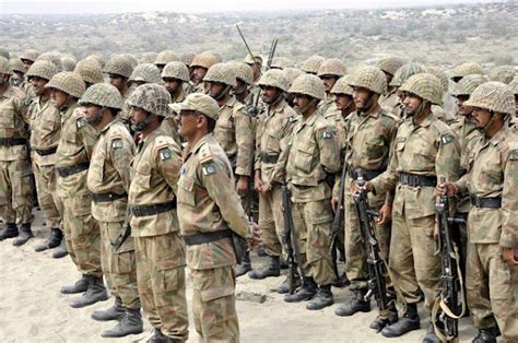 Discipline of Pakistan Military - All About Pakistan Army, Air Force ...