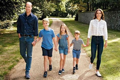 Inside Prince William and Kate Middleton's private photoshoot with ...