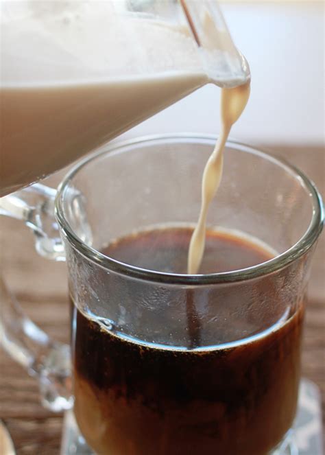 How to Make Almond Milk Coffee Creamer - Kitchen Treaty