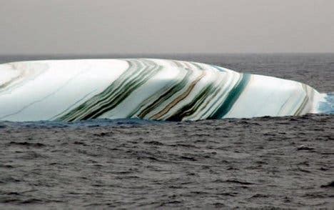 Antarctica's amazing striped icebergs