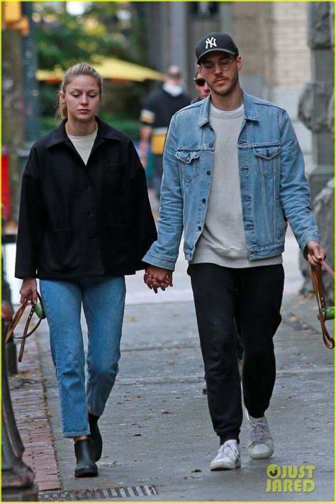 Melissa Benoist & BF Chris Wood Take a Cute Stroll Together in Canada! | Photo 1196406 - Photo ...