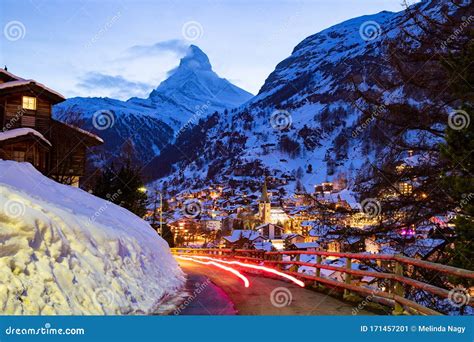 Zermatt, Beautiful Little Swiss Village at the Foot of Matterhorn, Swiss Alps Stock Image ...