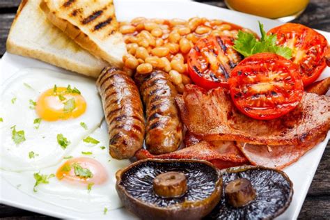 Traditional English Breakfast Foods That Taste As Good As They Sound ...