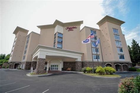 HAMPTON INN SALEM EAST-ELECTRIC ROAD - Prices & Hotel Reviews (VA)