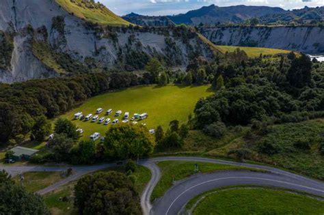 The Ultimate Guide to Camping in New Zealand