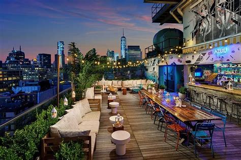 Best Hotel Rooftop Bars in NYC for a Bachelor Party | Rooftop bars nyc ...