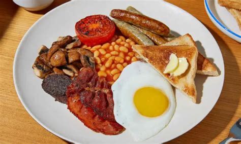 Morrisons Breakfast Times, Menu, & Prices 2025