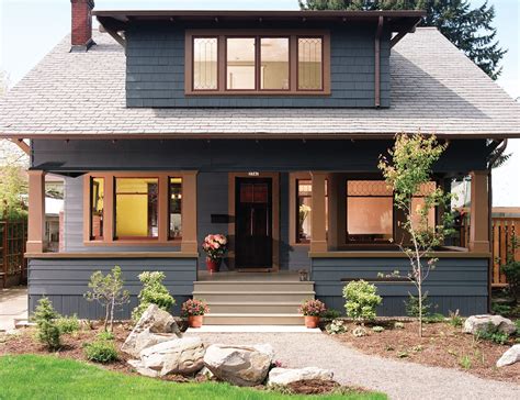 Pin by Meredith Eaton on Home misc. | Craftsman bungalows, House paint exterior, Craftsman house
