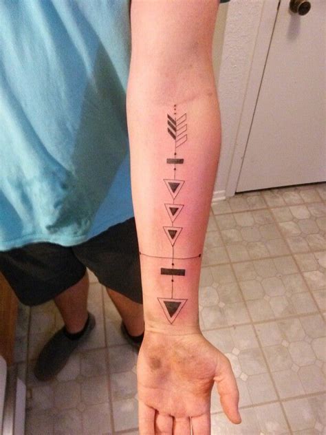 Keep moving forward | Arrow tattoos, Geometric tattoo, Tattoos