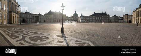 Amalienborg palace in Copenhagen, Denmark Stock Photo - Alamy