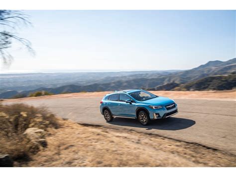 2020 Subaru Crosstrek Hybrid: 77 Exterior Photos | U.S. News