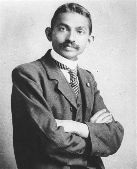 A young Gandhi (1890s) : OldSchoolCool