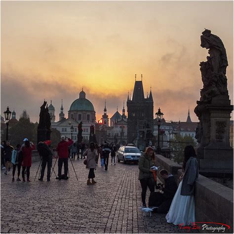 Sunrise Charles Bridge_6080 Prague | The sun rising over the… | Flickr