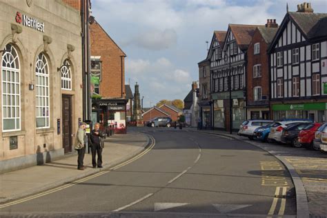 Market Place, Uttoxeter © Stephen McKay cc-by-sa/2.0 :: Geograph Britain and Ireland