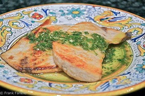 Pesce spada al salmoriglio (Swordfish with Salmorigio Sauce) | Recipe | Delicious healthy ...