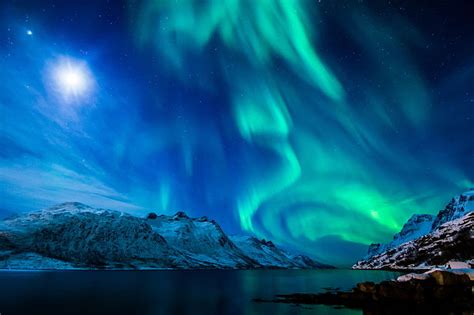 HD wallpaper: Blue Aurora, blue wallpaper, Aero, Auroras, vector art, backgrounds | Wallpaper Flare