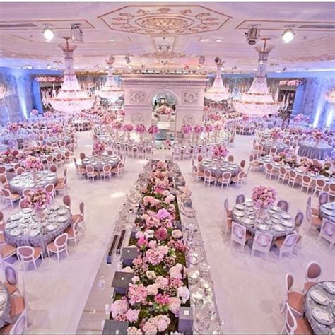 nigerian wedding decoration - Google Search #NigerianWeddings | Nigerian Weddings in 2019 ...