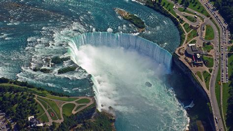 Aerial view of Niagara Falls, Ontario Canada and New York USA border | Windows Spotlight Images