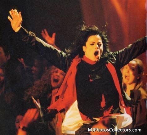 MJ - Earth Song - Live - Earth song Photo (12693143) - Fanpop