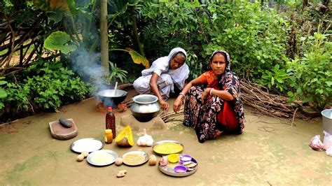 RAINY SESSION VILLAGE LUNCH Recipe Ideas - Mushroom KHICHURI by ...